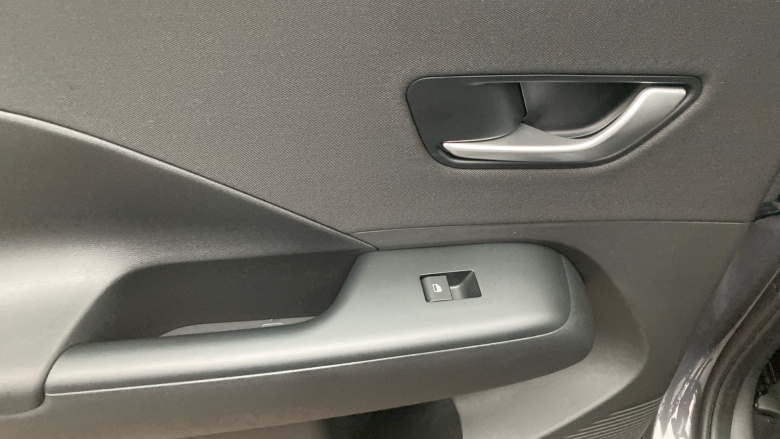 Hyundai KONA 115kW Advance 48kWh 5dr Auto Electric Hatchback